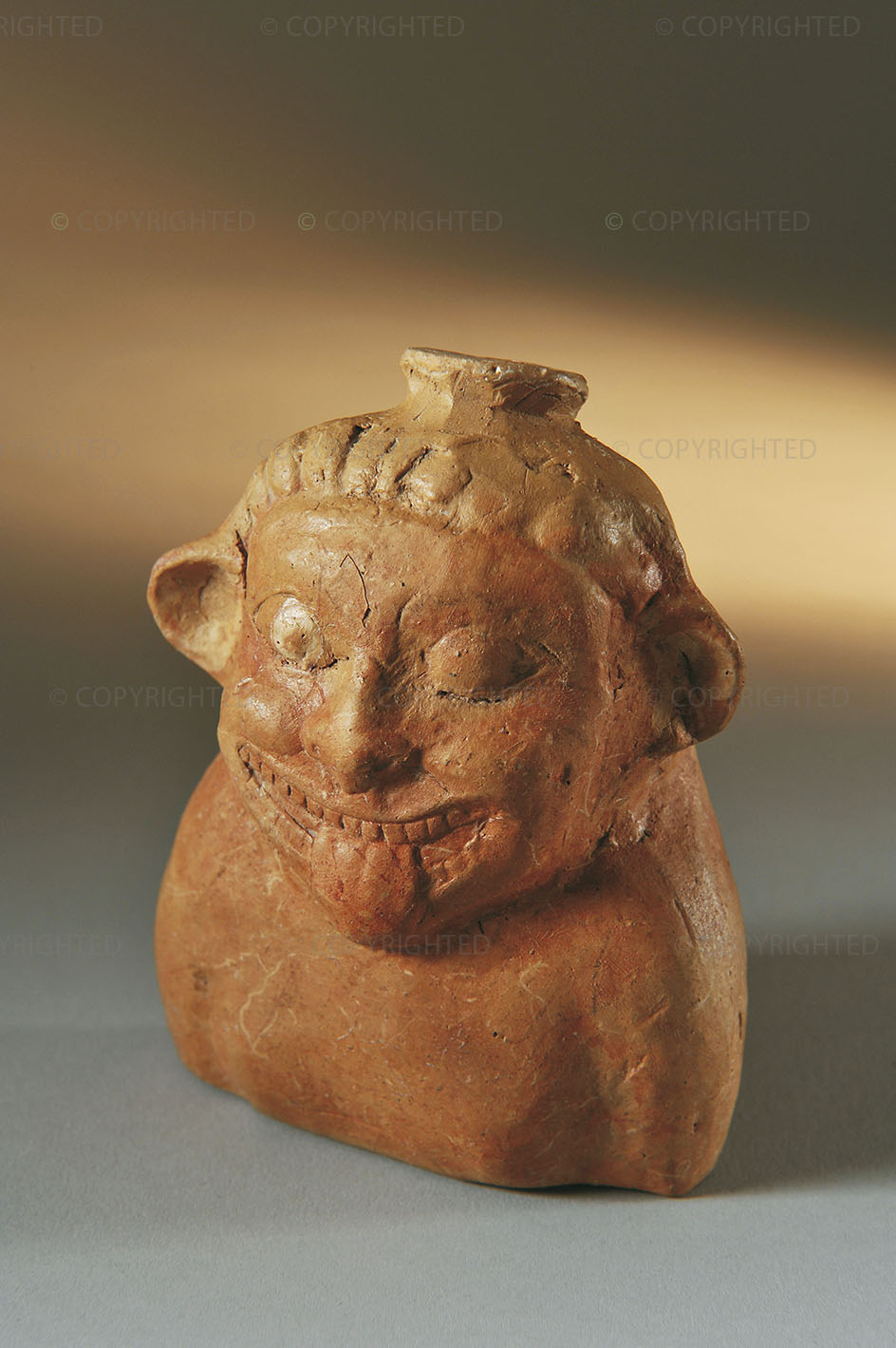 Vessel in the shape of a Gorgons head